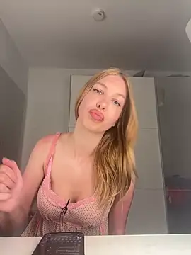 MilaaXOO online show from 05-29-26, 07:53