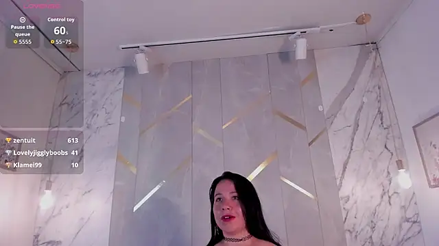 AlmaRose   online show from 06-24-26, 08:28