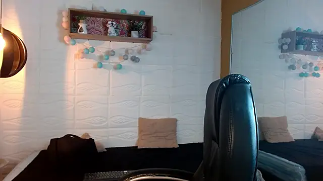 Marcoviolet online show from 06-13-26, 07:23