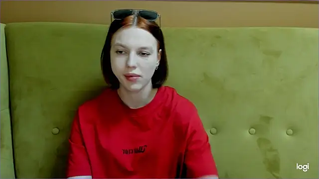 Snapshot of Nora_Finch chatting on 07-10-26, 03:12 Nora Finch online show from 07-10-26, 03:12