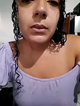 bruninhasurfi online show from 06-10-26, 02:51