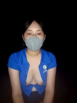 Snapshot of thy_asia chatting on 06-15-26, 05:45 thy asia online show from 06-15-26, 05:45