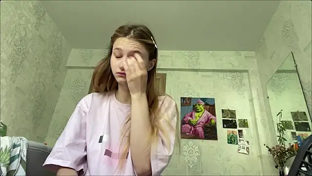 HeIen cute online show from 07-09-26, 05:19
