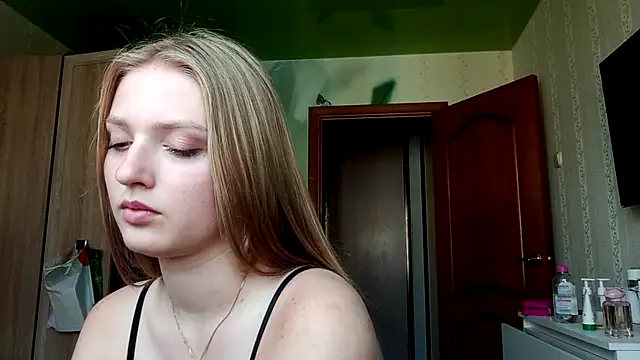 Snapshot of NorineGressett chatting on 07-14-26, 10:21 NorineGressett online show from 07-14-26, 10:21