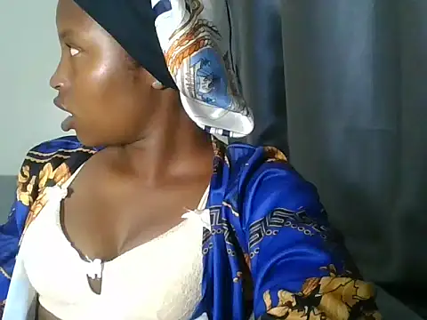 Snapshot of Suger_whisper chatting on 07-13-26, 07:13 Suger whisper online show from 07-13-26, 07:13
