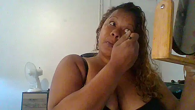 Snapshot of DOMINATRICESANDRA chatting on 07-04-26, 06:09 DOMINATRICESANDRA online show from 07-04-26, 06:09