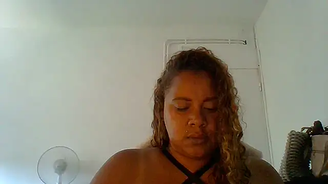 Snapshot of DOMINATRICESANDRA chatting on 07-07-26, 07:23 DOMINATRICESANDRA online show from 07-07-26, 07:23