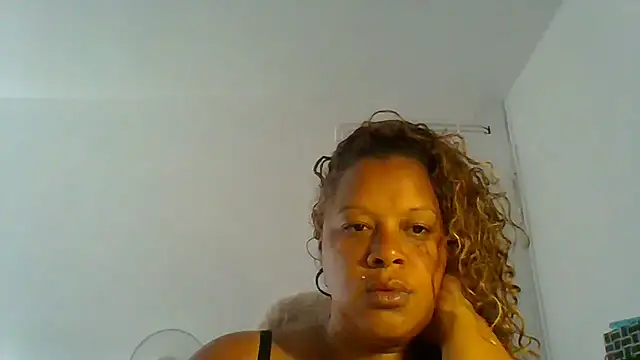 DOMINATRICESANDRA online show from 06-01-26, 07:52