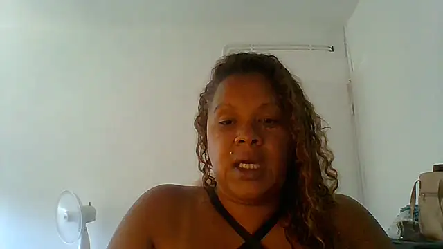 Snapshot of DOMINATRICESANDRA chatting on 07-02-26, 07:58 DOMINATRICESANDRA online show from 07-02-26, 07:58