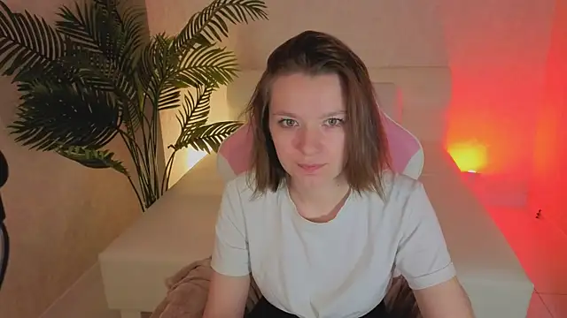 kira hatti online show from 05-31-26, 01:11