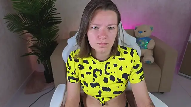 kira hatti online show from 07-04-26, 07:48
