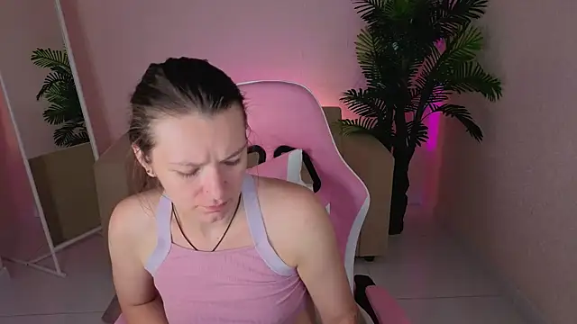 kira hatti online show from 07-09-26, 01:17