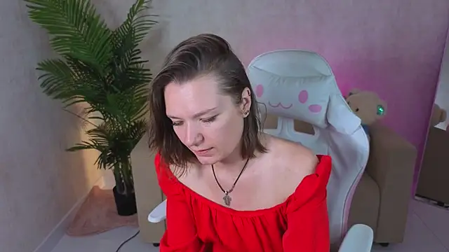 kira hatti online show from 06-27-26, 08:31