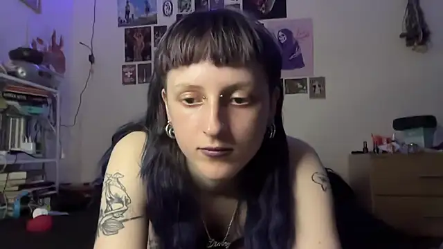 batzy666 online show from 06-01-26, 12:05