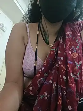 Snapshot of zawadi_Savita1 chatting on 06-21-26, 01:11 zawadi Savita1 online show from 06-21-26, 01:11