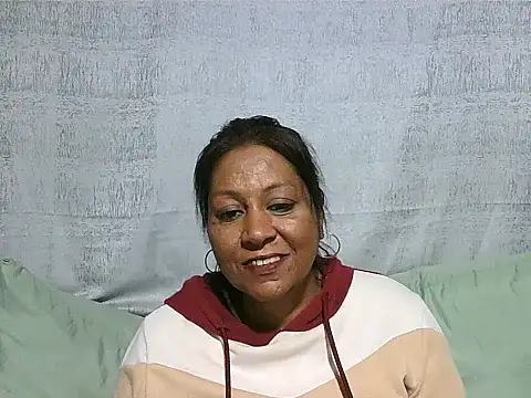 IndianSexyMilf69 online show from 06-16-26, 05:07