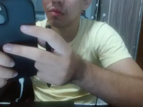 Snapshot of Fer_Ti chatting on 05-31-26, 11:38 Fer Ti online show from 05-31-26, 11:38