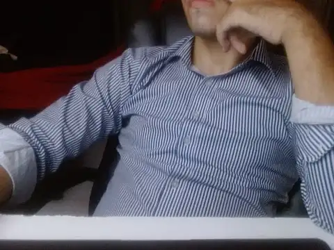 Snapshot of Fer_Ti chatting on 06-01-26, 04:50 Fer Ti online show from 06-01-26, 04:50