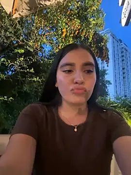 Snapshot of HaileyBieber_ chatting on 06-01-26, 11:26 HaileyBieber online show from 06-01-26, 11:26
