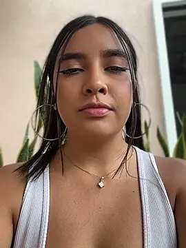 Snapshot of HaileyBieber_ chatting on 07-09-26, 09:25 HaileyBieber online show from 07-09-26, 09:25