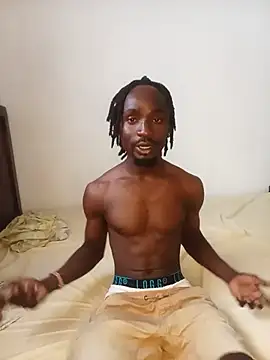 Snapshot of youngdee254 chatting on 07-20-26, 10:33 youngdee254 online show from 07-20-26, 10:33