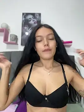 NIKA530 online show from 07-04-26, 12:43