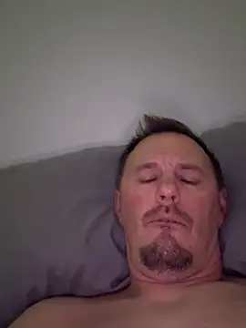 Hardpaul85 online show from 06-26-26, 06:25
