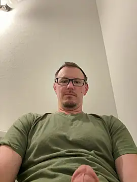 Hardpaul85 online show from 07-03-26, 01:06