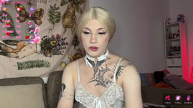 Chloecherry online show from 07-13-26, 05:45