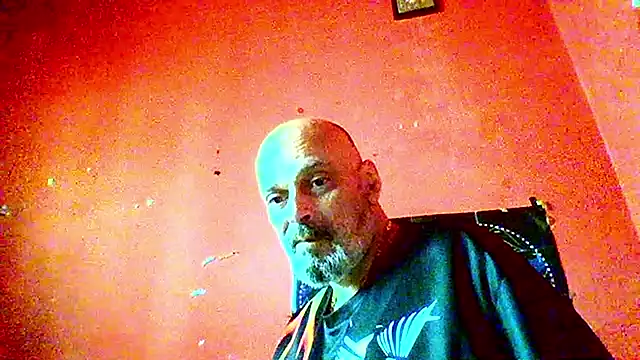 Snapshot of efthimis11 chatting on 05-29-26, 03:07 efthimis11 online show from 05-29-26, 03:07