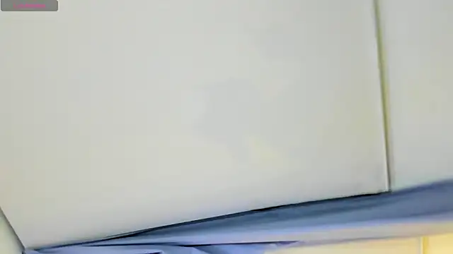 Snapshot of Slendy_club chatting on 06-19-26, 11:20 Slendy club online show from 06-19-26, 11:20