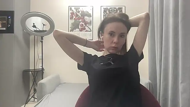 Snapshot of NikolettaLoveme chatting on 05-28-26, 10:37 NikolettaLoveme online show from 05-28-26, 10:37
