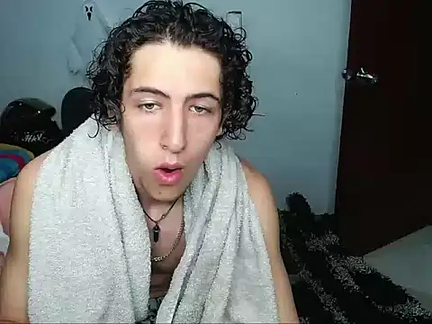 Snapshot of kervs_id chatting on 06-24-26, 05:00 kervs id online show from 06-24-26, 05:00