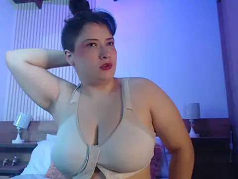 ValentinaGreyy online show from 06-02-26, 09:26