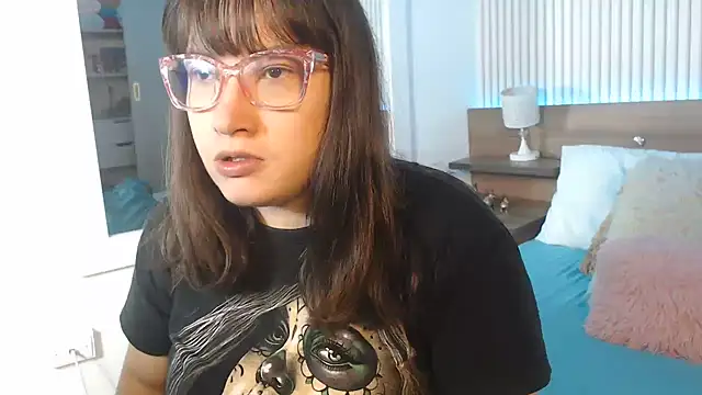 ValentinaGreyy online show from 06-06-26, 10:04
