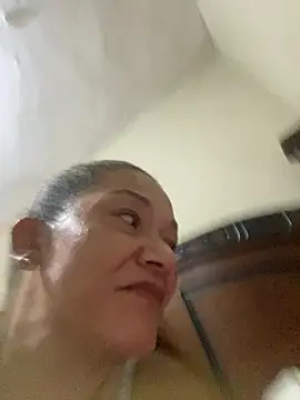 Snapshot of rosanna78322 chatting on 07-08-26, 10:10 rosanna78322 online show from 07-08-26, 10:10