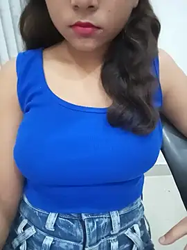 Snapshot of sexy_Diya0 chatting on 07-31-26, 04:45 sexy Diya0 online show from 07-31-26, 04:45