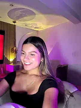 Snapshot of emilyvex chatting on 07-06-26, 04:08 emilyvex online show from 07-06-26, 04:08