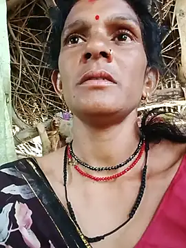 Snapshot of Cut_umang74 chatting on 07-18-26, 06:11 Cut umang74 online show from 07-18-26, 06:11