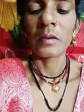 Snapshot of Cut_umang74 chatting on 07-06-26, 04:31 Cut umang74 online show from 07-06-26, 04:31