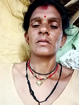 Snapshot of Cut_umang74 chatting on 06-30-26, 10:04 Cut umang74 online show from 06-30-26, 10:04