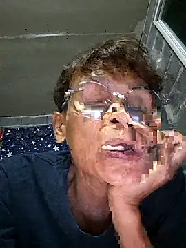 Snapshot of sexynoty69 chatting on 06-19-26, 03:51 sexynoty69 online show from 06-19-26, 03:51