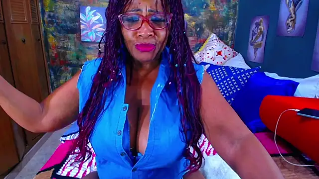 cairohot online show from 04-12-26, 08:28