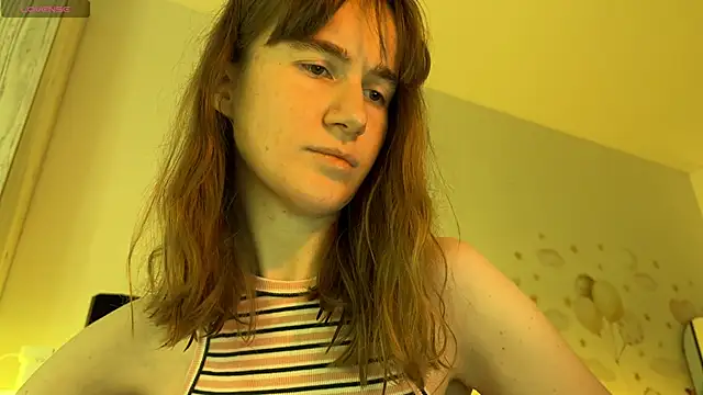 agniia257 online show from 06-18-26, 03:17