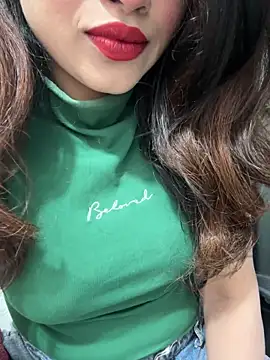 Yours riya11 online show from 06-20-26, 04:12