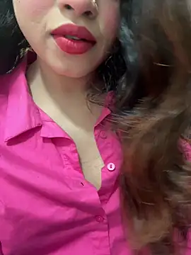 Yours riya11 online show from 06-21-26, 05:19