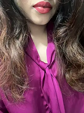 Yours riya11 online show from 07-14-26, 06:47