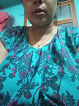 Curvy Meera online show from 05-31-26, 04:13
