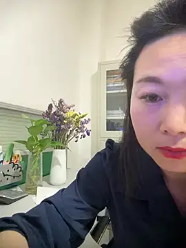 qingqing202666 online show from 06-01-26, 07:08