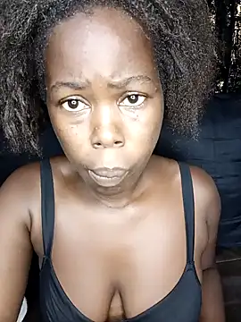 Freakyapple1 online show from 06-14-26, 05:41